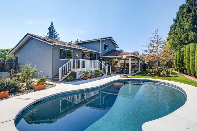 3406 Deerfield Ct, Napa, CA 94558