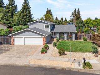 3406 Deerfield Ct, Napa, CA 94558