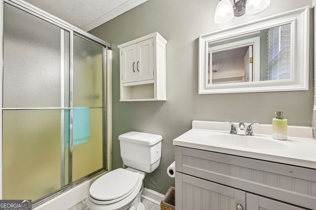 3256 Village Glen Trail, Snellville, GA 30039