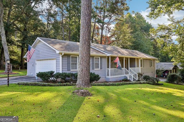 3256 Village Glen Trail, Snellville, GA 30039