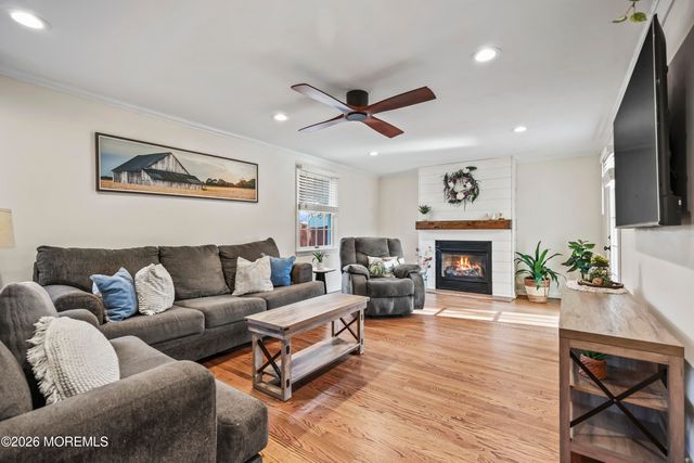 38 Ocean Boulevard, Keyport, NJ 07735