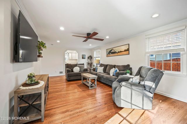 38 Ocean Boulevard, Keyport, NJ 07735