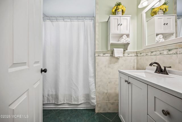 38 Ocean Boulevard, Keyport, NJ 07735