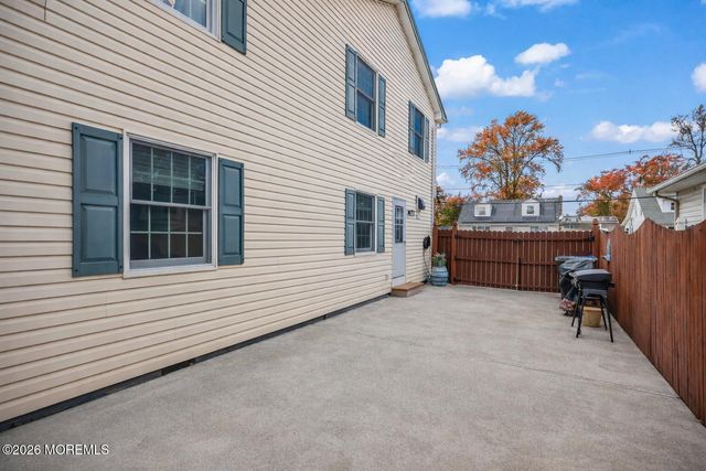 38 Ocean Boulevard, Keyport, NJ 07735