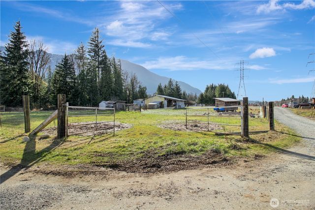 30405 Swede Heaven Road, Arlington, WA 98223