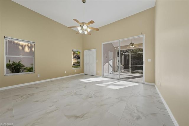 128 Heritage WAY, Naples, FL 34110