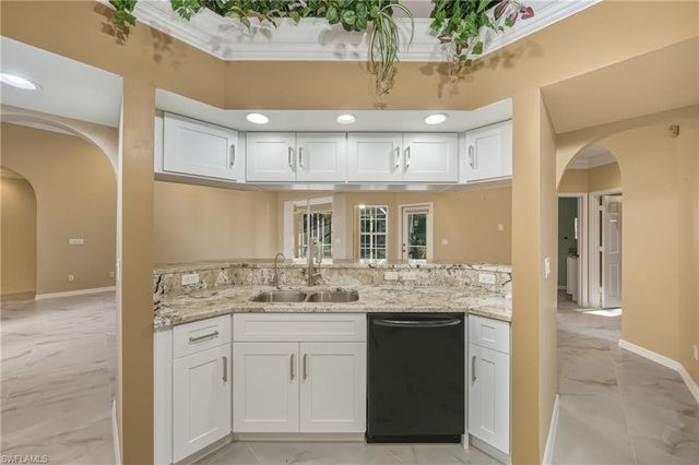 128 Heritage WAY, Naples, FL 34110