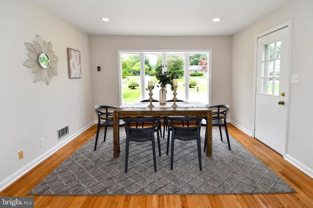 24909 WOODFIELD SCHOOL RD, Gaithersburg, MD 20882