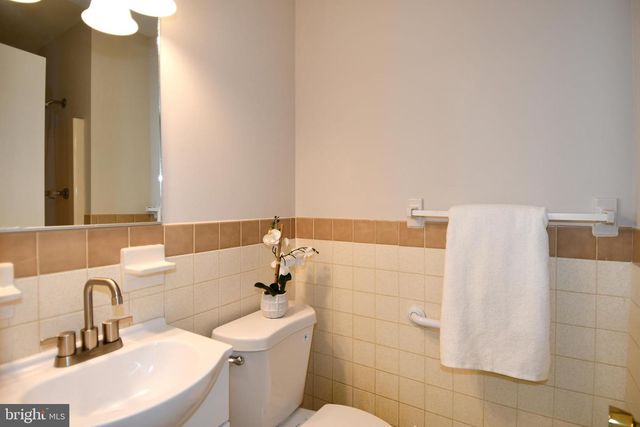 24909 WOODFIELD SCHOOL RD, Gaithersburg, MD 20882