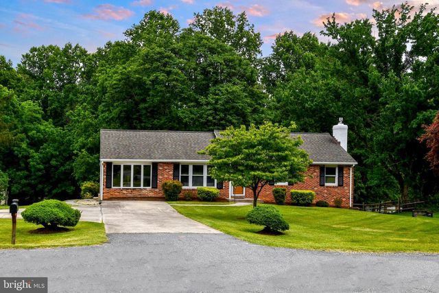 24909 WOODFIELD SCHOOL RD, Gaithersburg, MD 20882