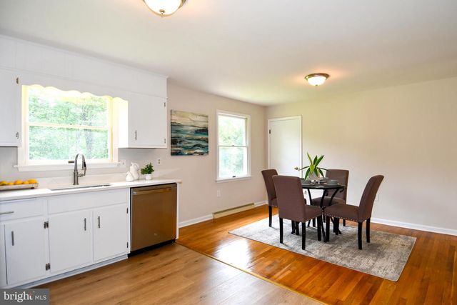 24909 WOODFIELD SCHOOL RD, Gaithersburg, MD 20882