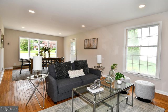 24909 WOODFIELD SCHOOL RD, Gaithersburg, MD 20882
