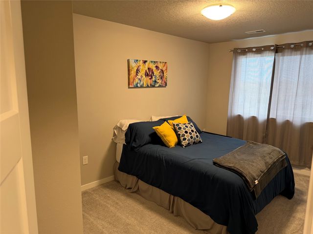 1025 NE 58th Lane, Ankeny, IA 50021