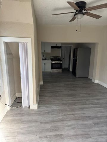 1526 Highland AVE, Portsmouth, VA 23704