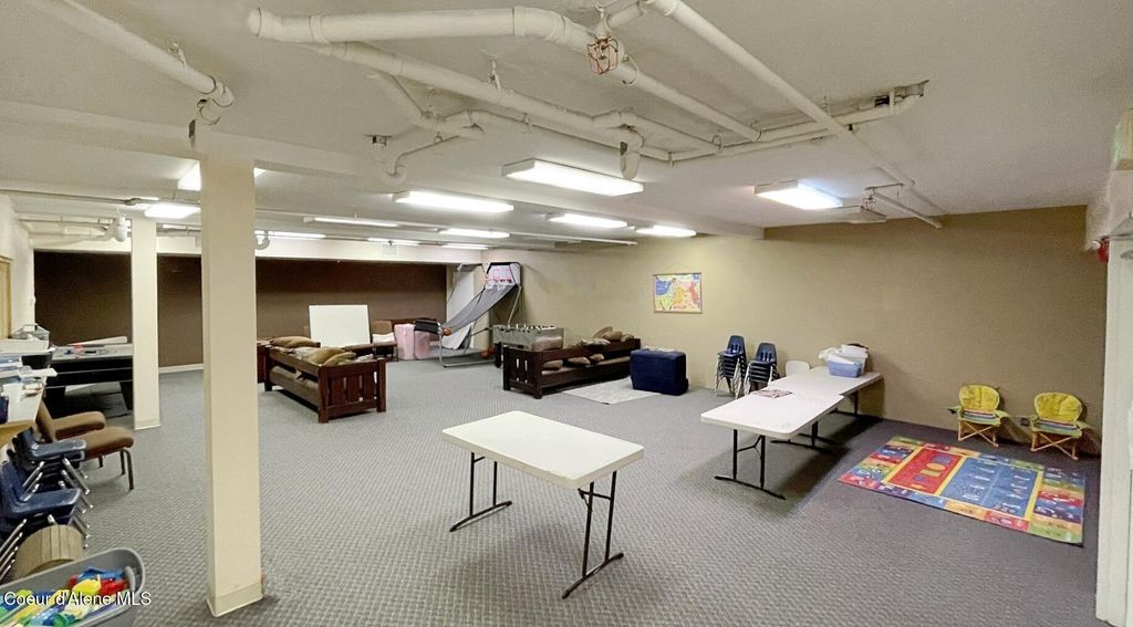 208 N 1st Avenue, Sandpoint, ID 83864 photo 11