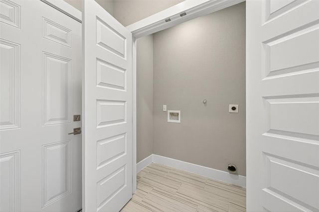 2087 Road 5707, Cleveland, TX 77327