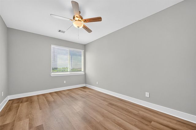 2087 Road 5707, Cleveland, TX 77327