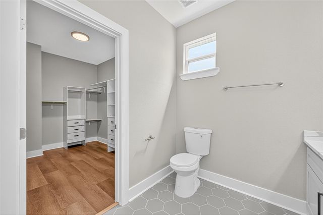 2087 Road 5707, Cleveland, TX 77327