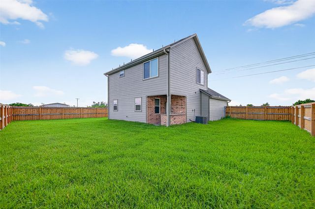 2087 Road 5707, Cleveland, TX 77327