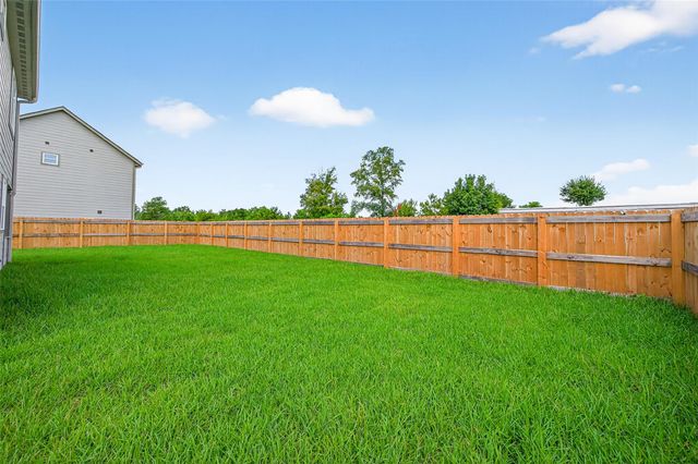 2087 Road 5707, Cleveland, TX 77327