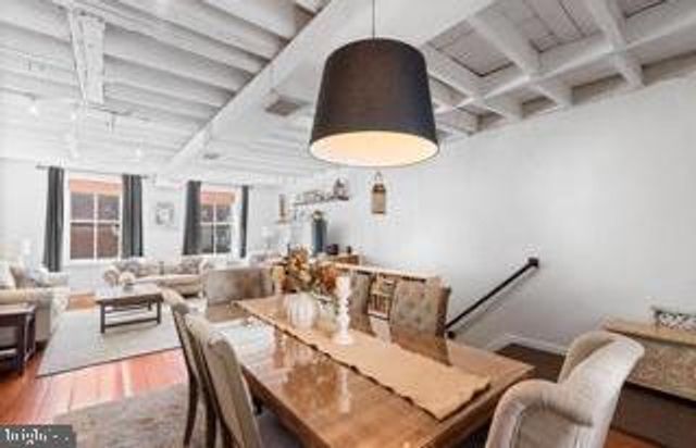 229 RACE ST, Philadelphia, PA 19106