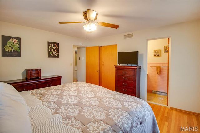 5506 Ladue Drive, Godfrey, IL 62035