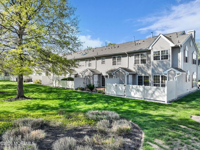 106 Wood Duck Court, Freehold, NJ 07728