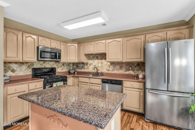 106 Wood Duck Court, Freehold, NJ 07728