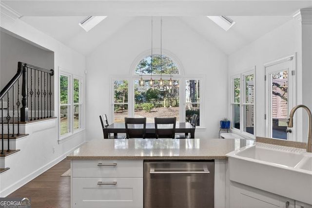 5490 Grove Point Road, Johns Creek, GA 30022