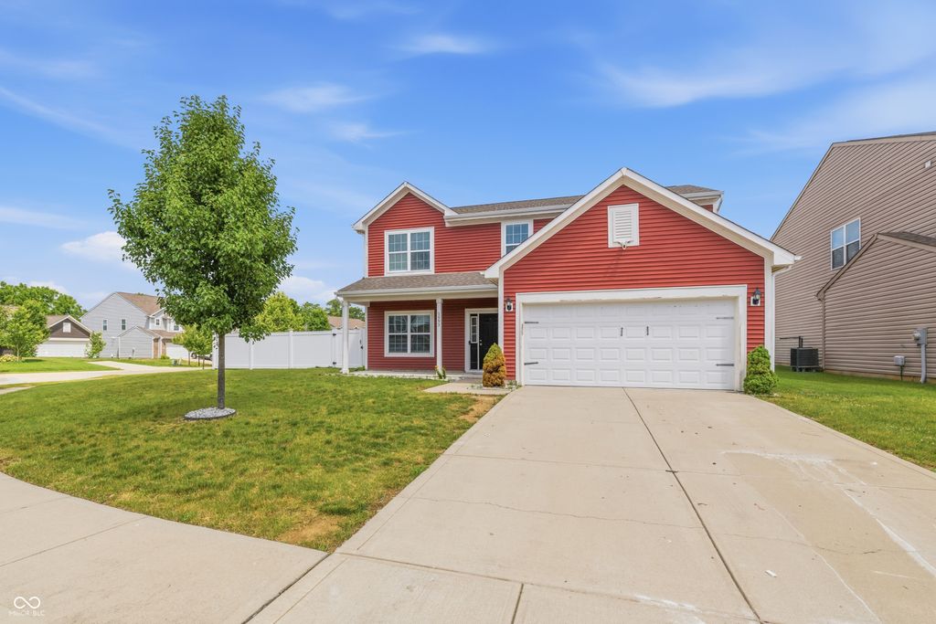1593 Woodside Circle, Franklin, IN 46131