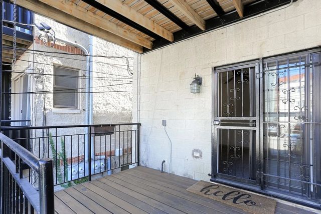 1444 W Walton Street 1, Chicago, IL 60642