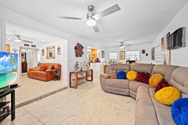 466 E 62nd Street, Hialeah, FL 33013