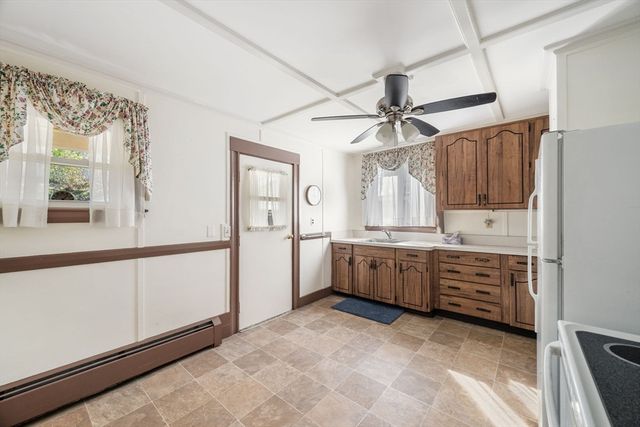 21 Fair Oaks Ave, Lynn, MA 01904