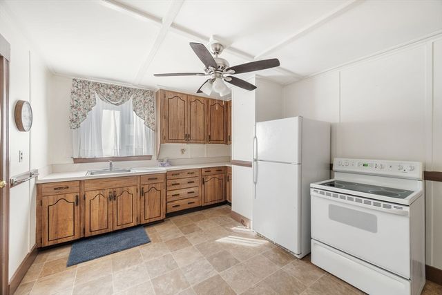 21 Fair Oaks Ave, Lynn, MA 01904