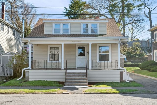 21 Fair Oaks Ave, Lynn, MA 01904