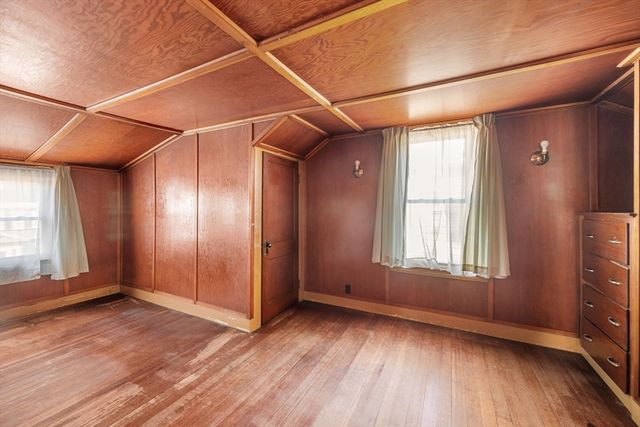 21 Fair Oaks Ave, Lynn, MA 01904