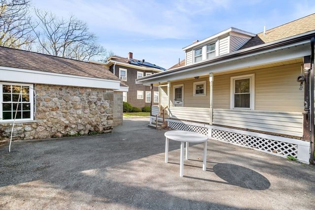 21 Fair Oaks Ave, Lynn, MA 01904