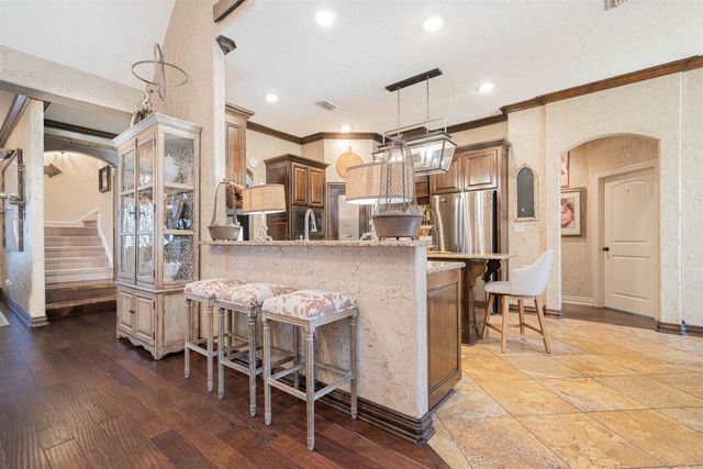 130 Ashbriar Lane, Longview, TX 75605