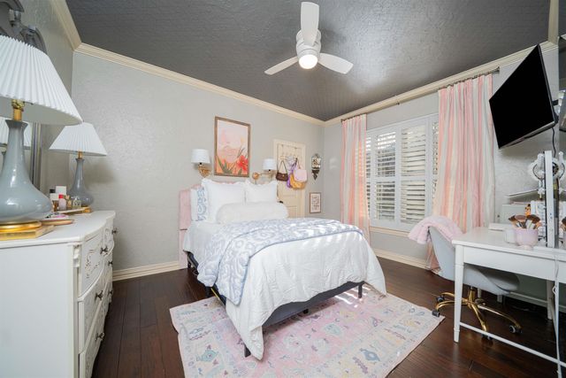 130 Ashbriar Lane, Longview, TX 75605