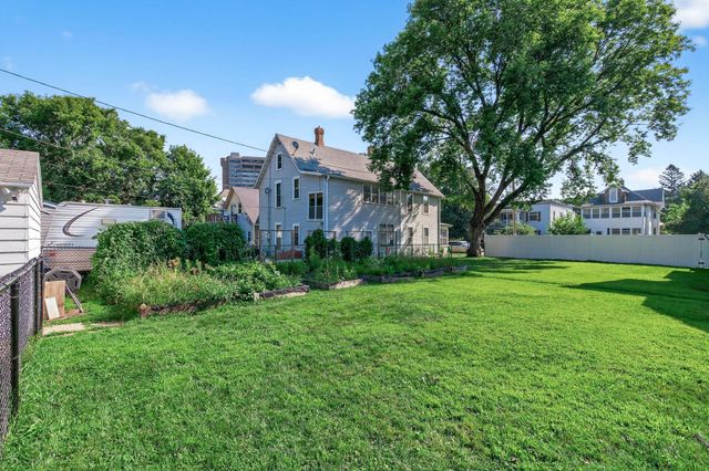1538 Washington Street NE, Minneapolis, MN 55413
