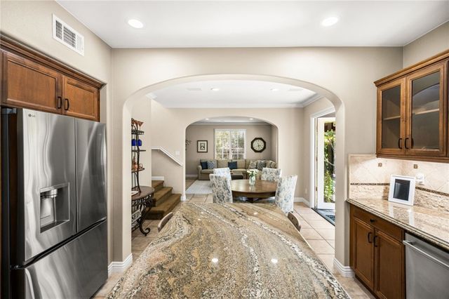 101 Talmadge, Irvine, CA 92602