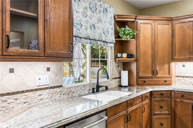 101 Talmadge, Irvine, CA 92602
