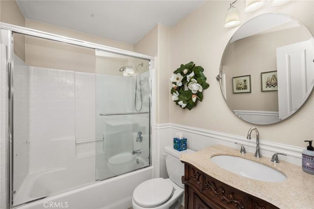 101 Talmadge, Irvine, CA 92602
