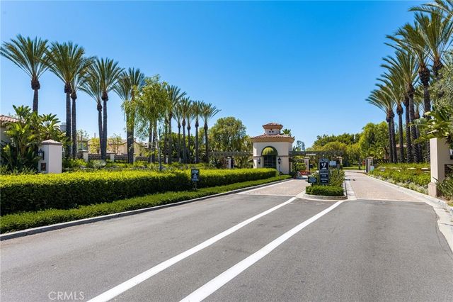 101 Talmadge, Irvine, CA 92602