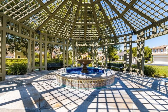 101 Talmadge, Irvine, CA 92602