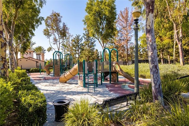101 Talmadge, Irvine, CA 92602