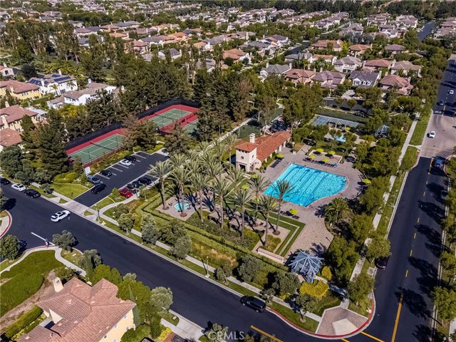 101 Talmadge, Irvine, CA 92602
