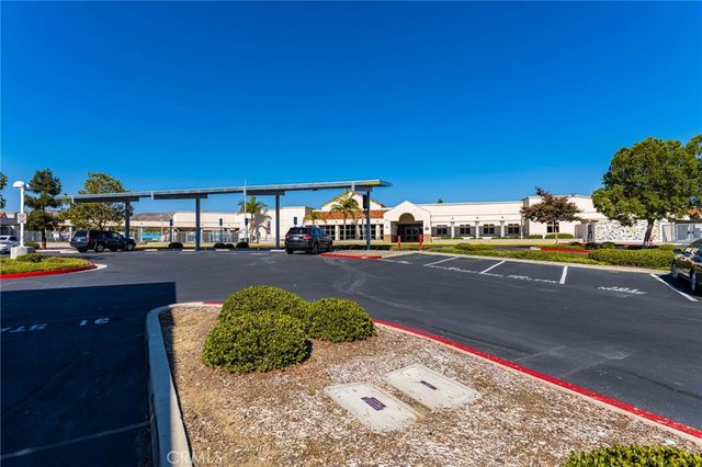 101 Talmadge, Irvine, CA 92602