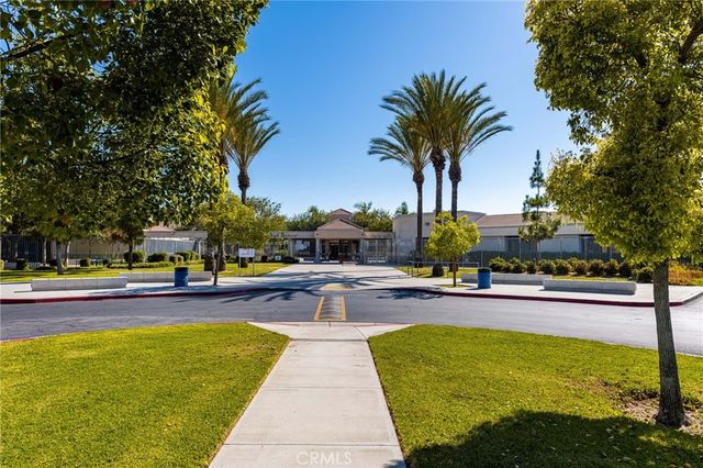 101 Talmadge, Irvine, CA 92602
