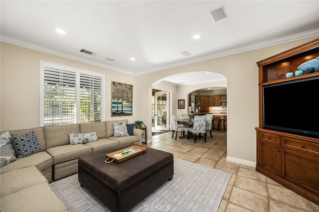 101 Talmadge, Irvine, CA 92602